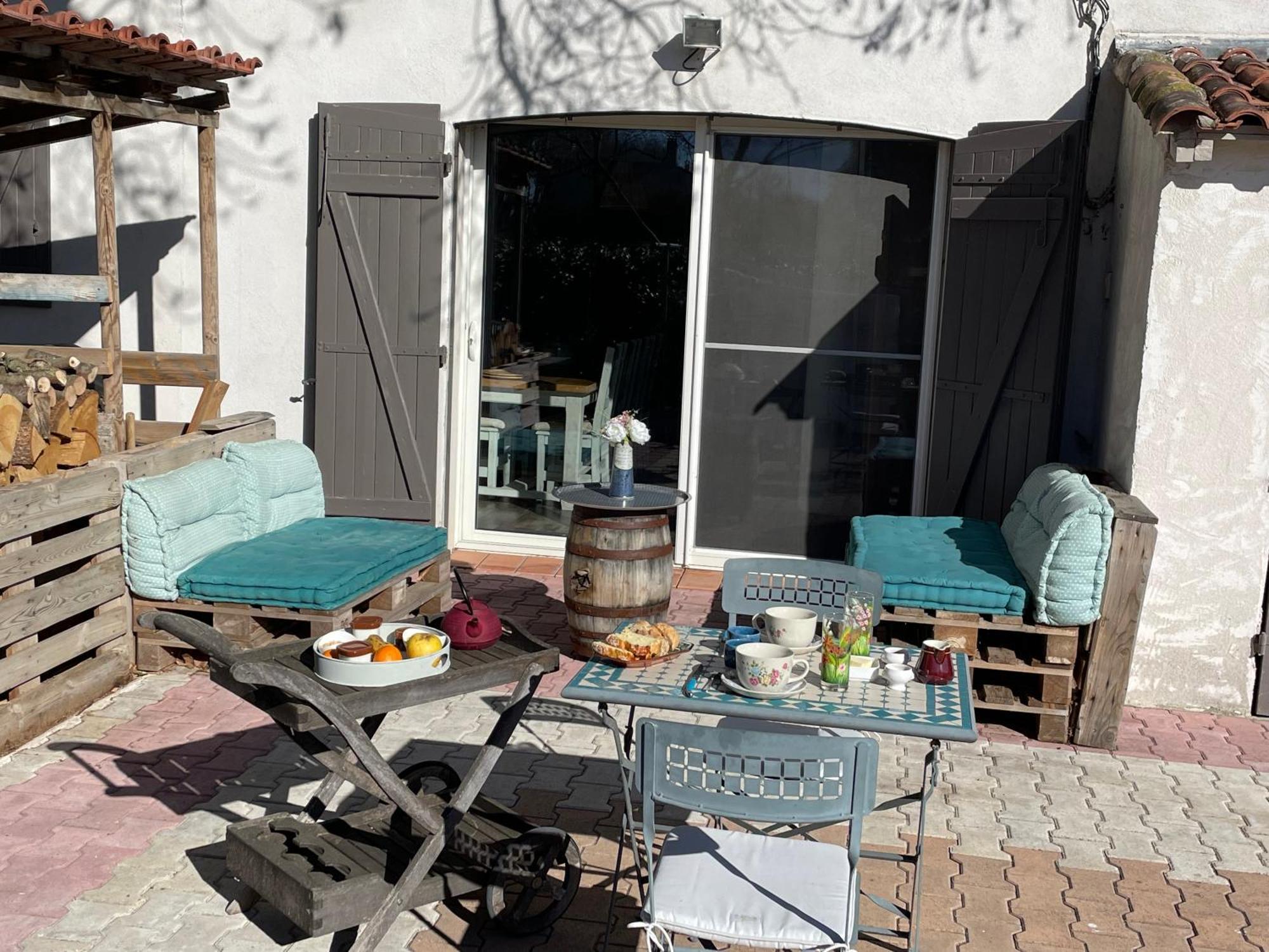 Arles Campagne Location "La Campagn'Arles" Acomodação com café da manhã Exterior foto